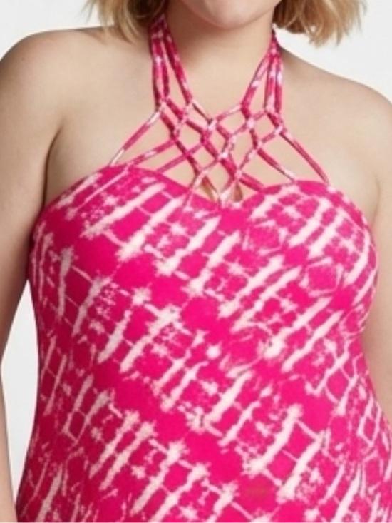 Island Escape Other - Women’s Pink Tie-Dye Halter Tankini Top with Macramé Neck and Underwire Cups